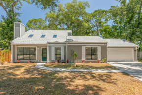 The Palms Retreat, Near Jax Beaches and Mayo Clinic